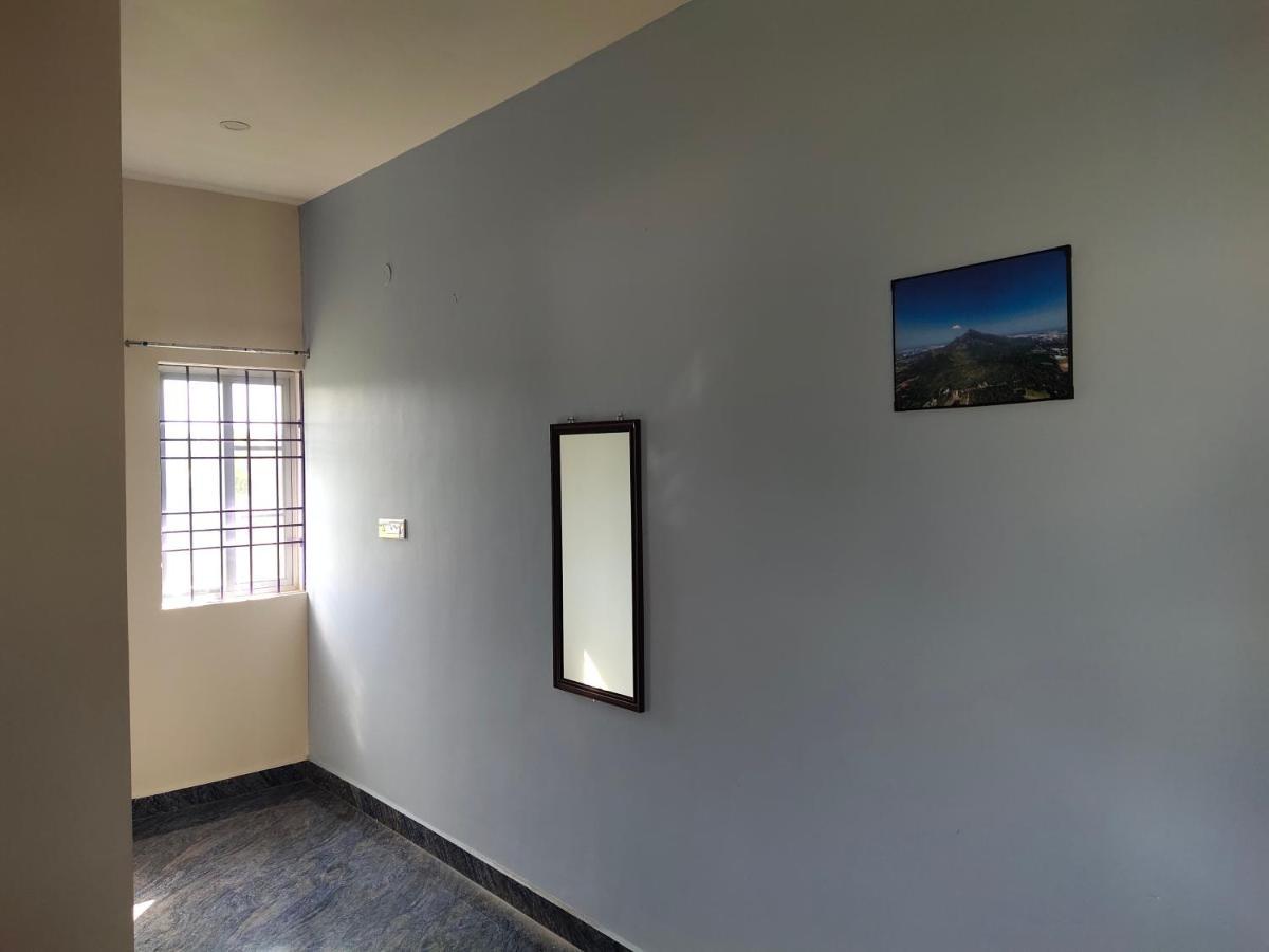 Rpm Home Stay Tiruvannāmalai Zewnętrze zdjęcie
