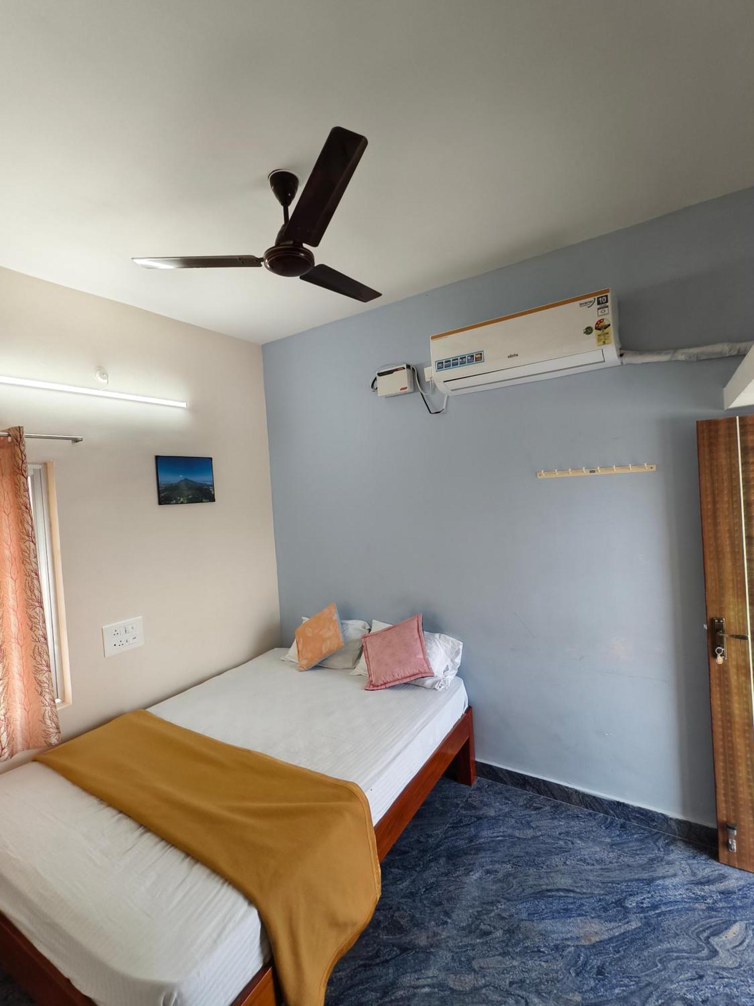 Rpm Home Stay Tiruvannāmalai Zewnętrze zdjęcie