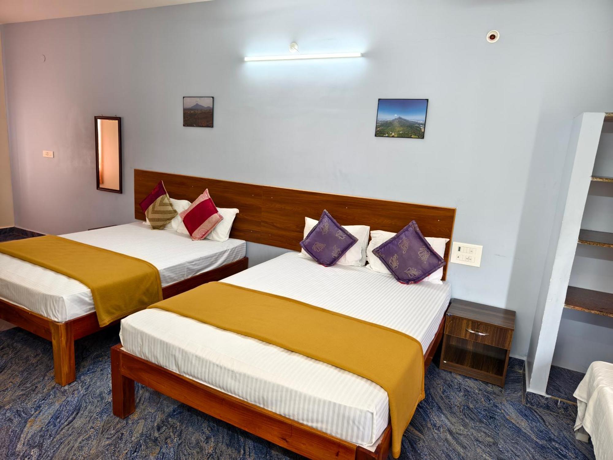 Rpm Home Stay Tiruvannāmalai Zewnętrze zdjęcie